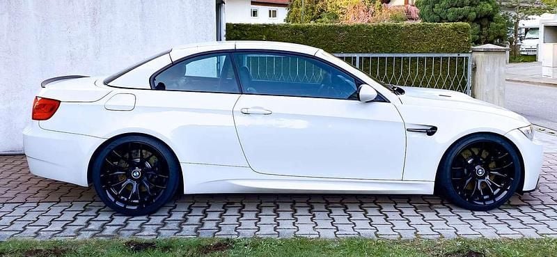 Weiß Gebraucht 2010 BMW M3 Cabriolet Cabrio | 68.000 € - Bild 1/4