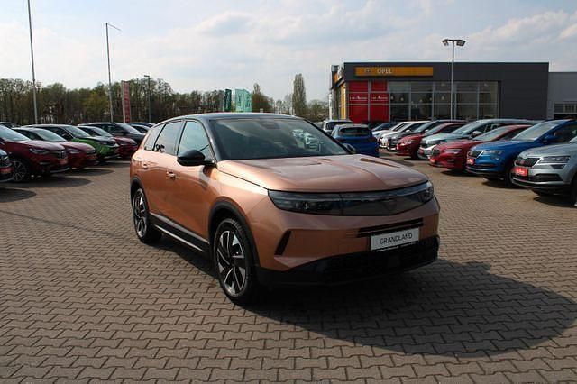 Andere Gebraucht 2025 Opel Grandland X SUV | 34.599 € (Fairer Preis) - Bild 1/4