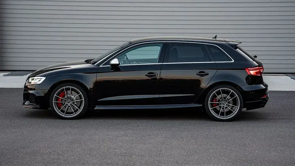 Gebraucht Audi RS3 Sport 400 PS (294 kW) 2018 Schwarz Limousine