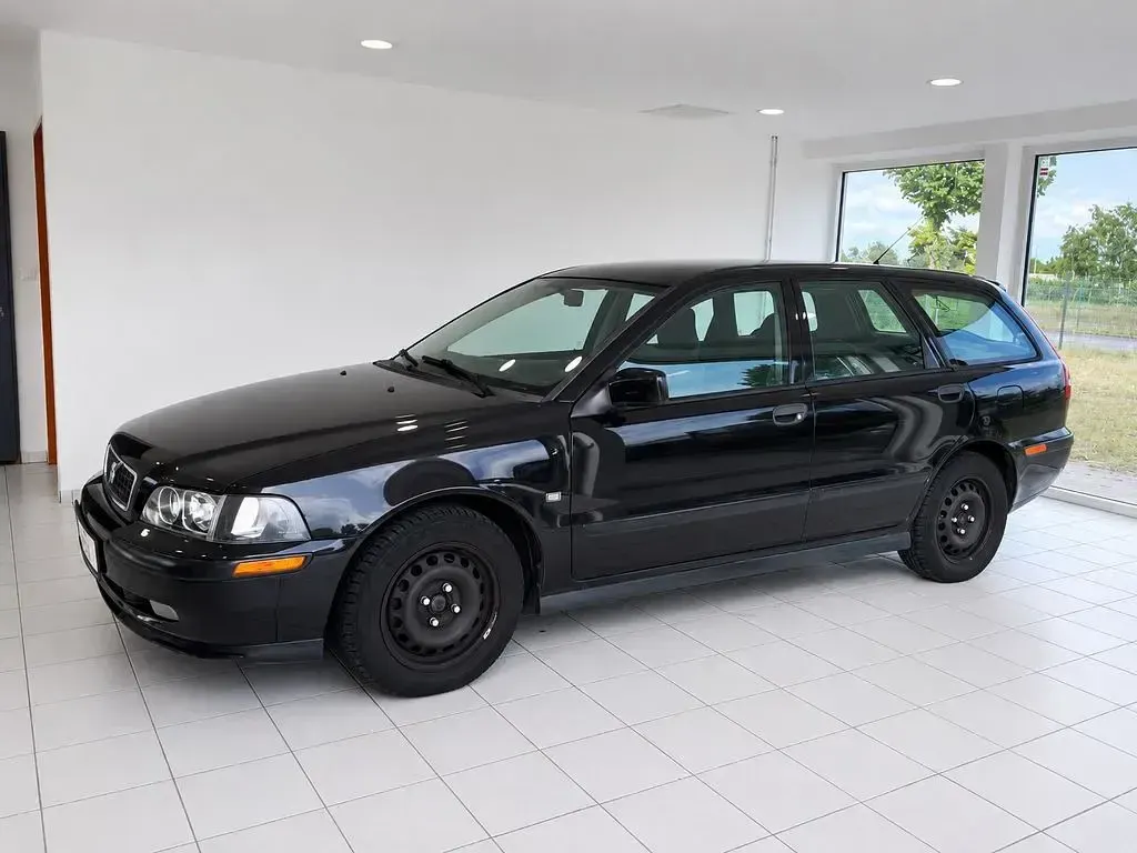 Gebraucht Volvo V40 Comfort 122 PS (89 kW) 2004 Silber Kombi