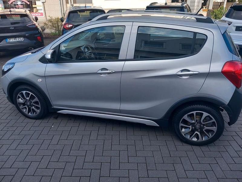 Gebraucht Opel Karl Rocks 73 PS (53 kW) 2019 Silber Kleinwagen