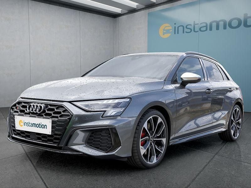 Grau Gebraucht 2024 Audi S3 Limousine | 40.849 € (Fairer Preis) - Bild 1/4