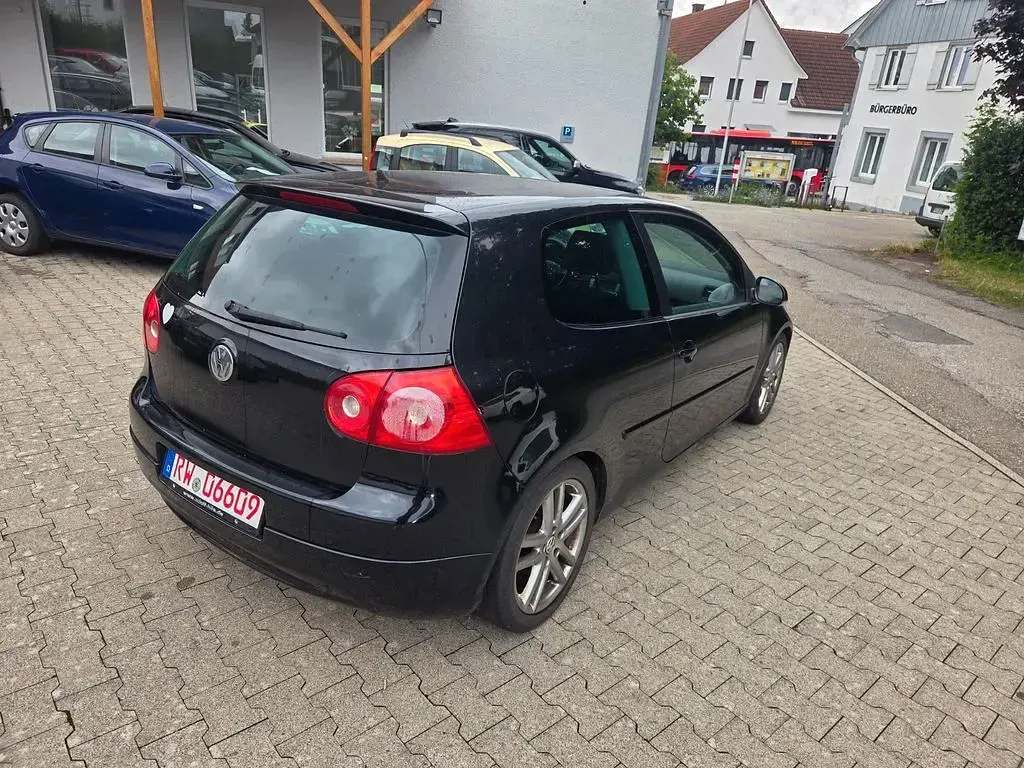 Gebraucht VW Golf V GT 140 PS (102 kW) 2008 Schwarz Kleinwagen