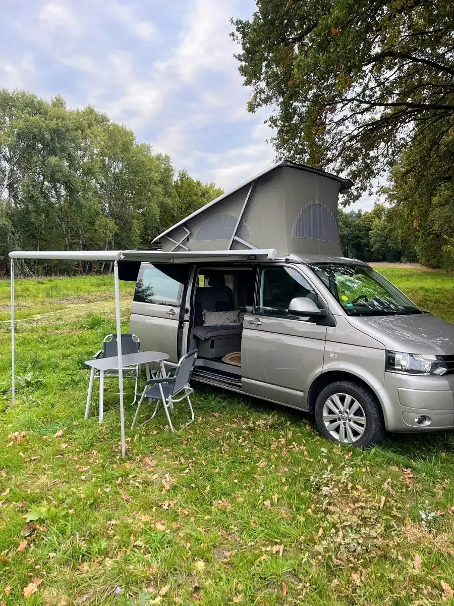 Gebraucht VW California Comfortline 140 PS (102 kW) 2014 Beige Van
