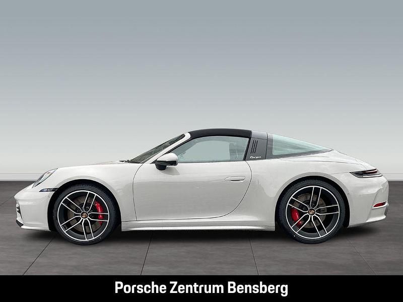 Neu Porsche 911 Targa 4S 480 PS (353 kW) 2025 Grau Cabrio