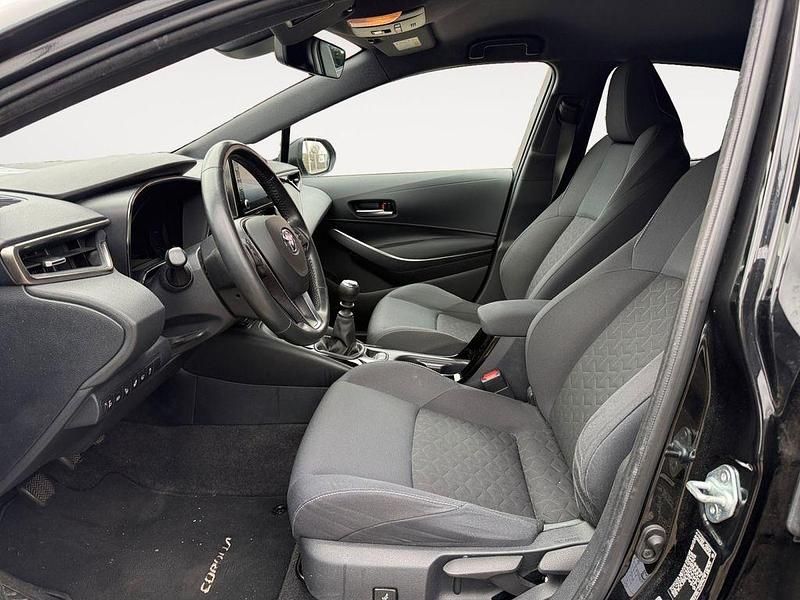 Gebraucht Toyota Corolla Team 116 PS (85 kW) 2020 Schwarz Limousine