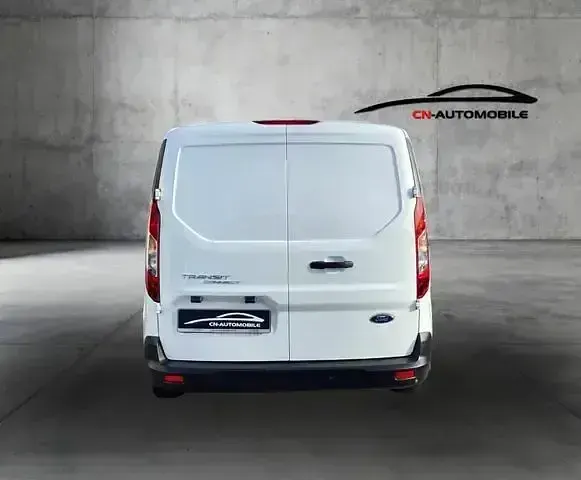 Używany Ford Transit Connect 120 KM (88 kW) 2022 Biały Minivan
