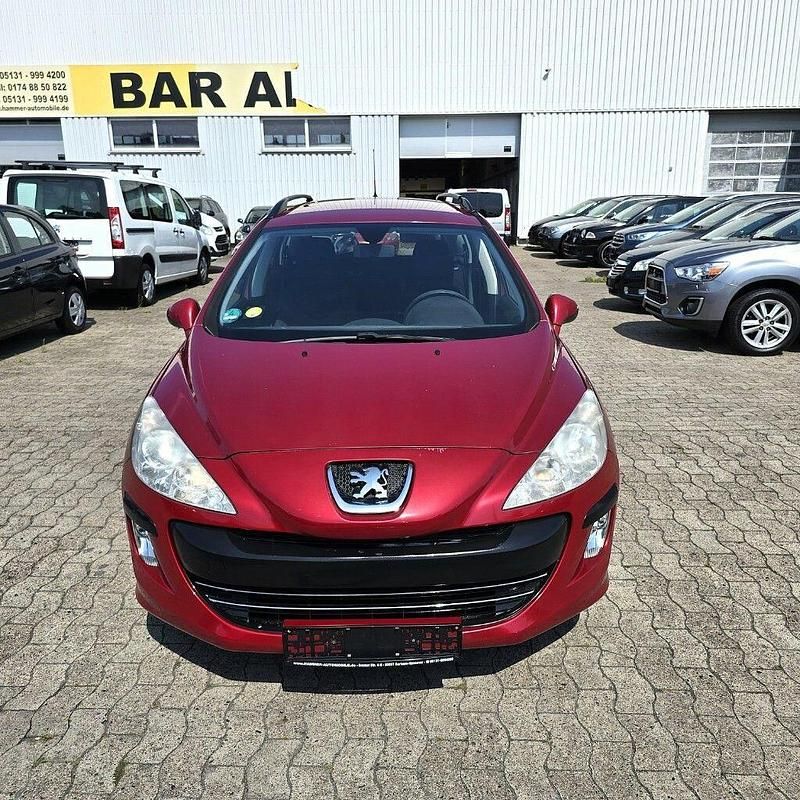 Rot Gebraucht 2010 Peugeot 308 Kombi | 1.950 € (Guter Preis) - Bild 1/4