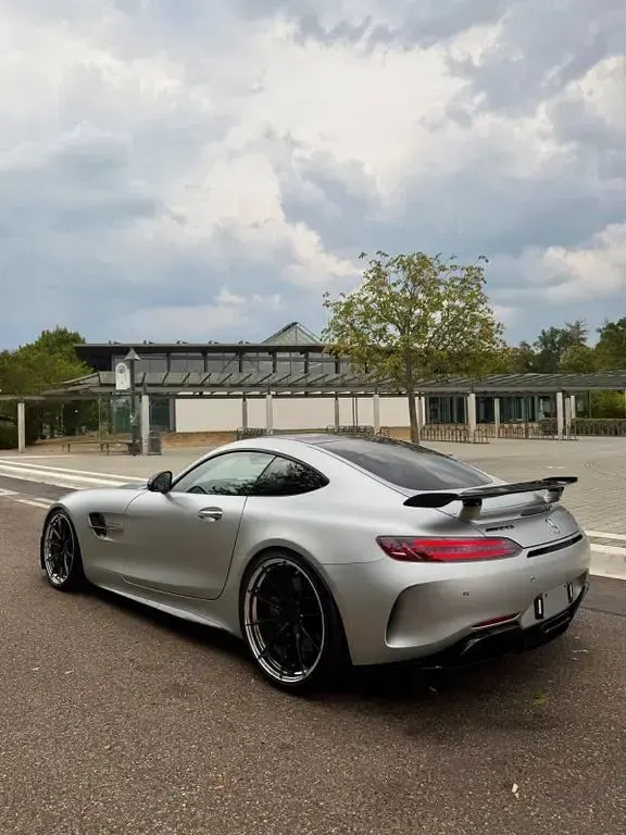 Gebraucht Mercedes AMG GT R AMG 585 PS (430 kW) 2019 Silber Coupé