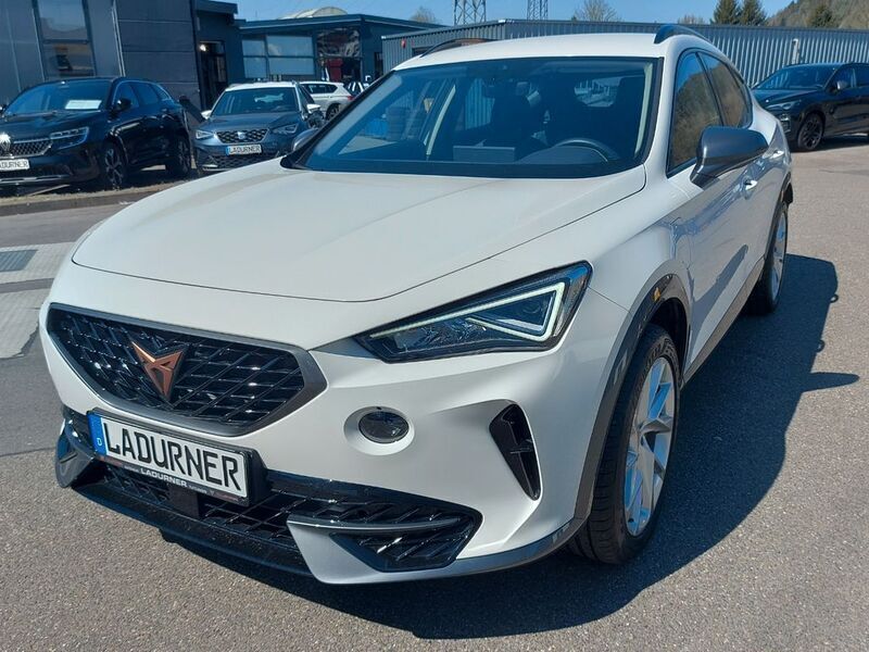 Weiß Gebraucht 2024 Cupra Formentor SUV | 33.930 € (Superpreis) - Bild 1/4