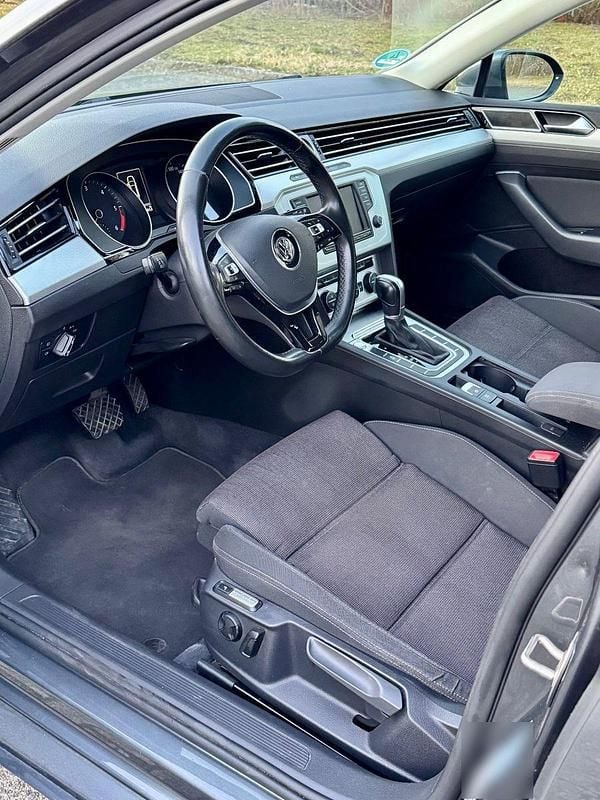 Usata VW Passat 150 CV (110 kW) 2016 Grigio Station wagon