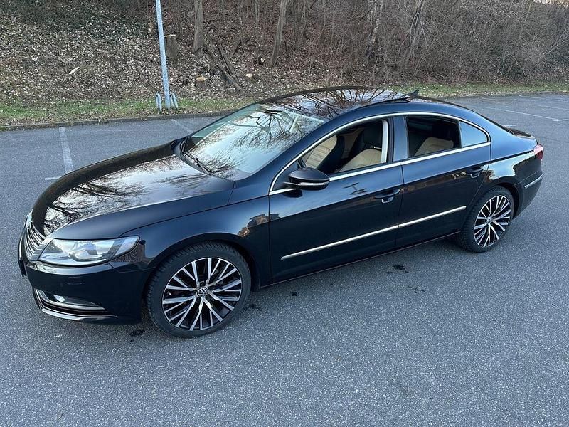 Gebraucht VW CC Basis 140 PS (102 kW) 2012 Schwarz metallic Limousine