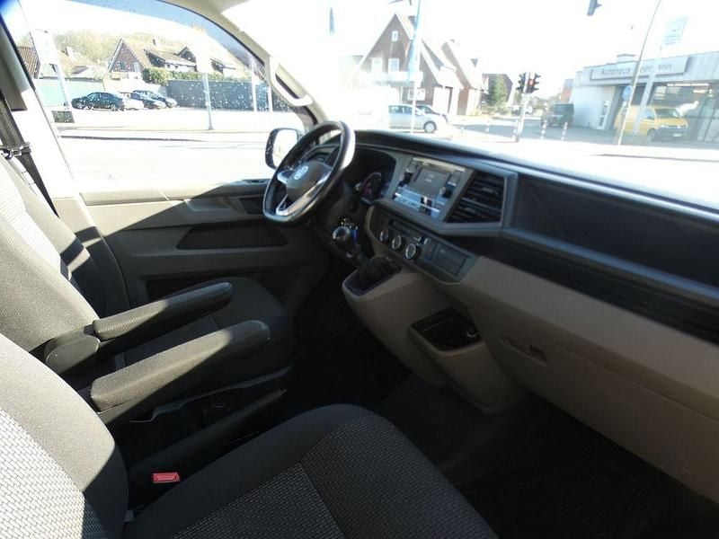 Gebraucht VW Transporter 110 PS (80 kW) 2022 Weiß Van