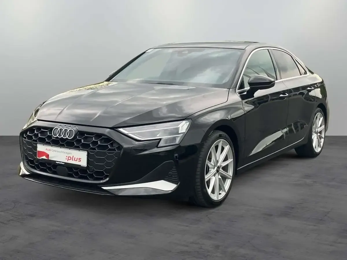 Gebraucht Audi A3 Advanced Plus 150 PS (110 kW) 2024 Mythosschwarz metallic Limousine