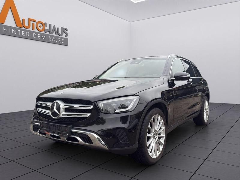 Schwarz Gebraucht 2019 Mercedes GLC300 SUV | 29.900 € (Guter Preis) - Bild 1/4