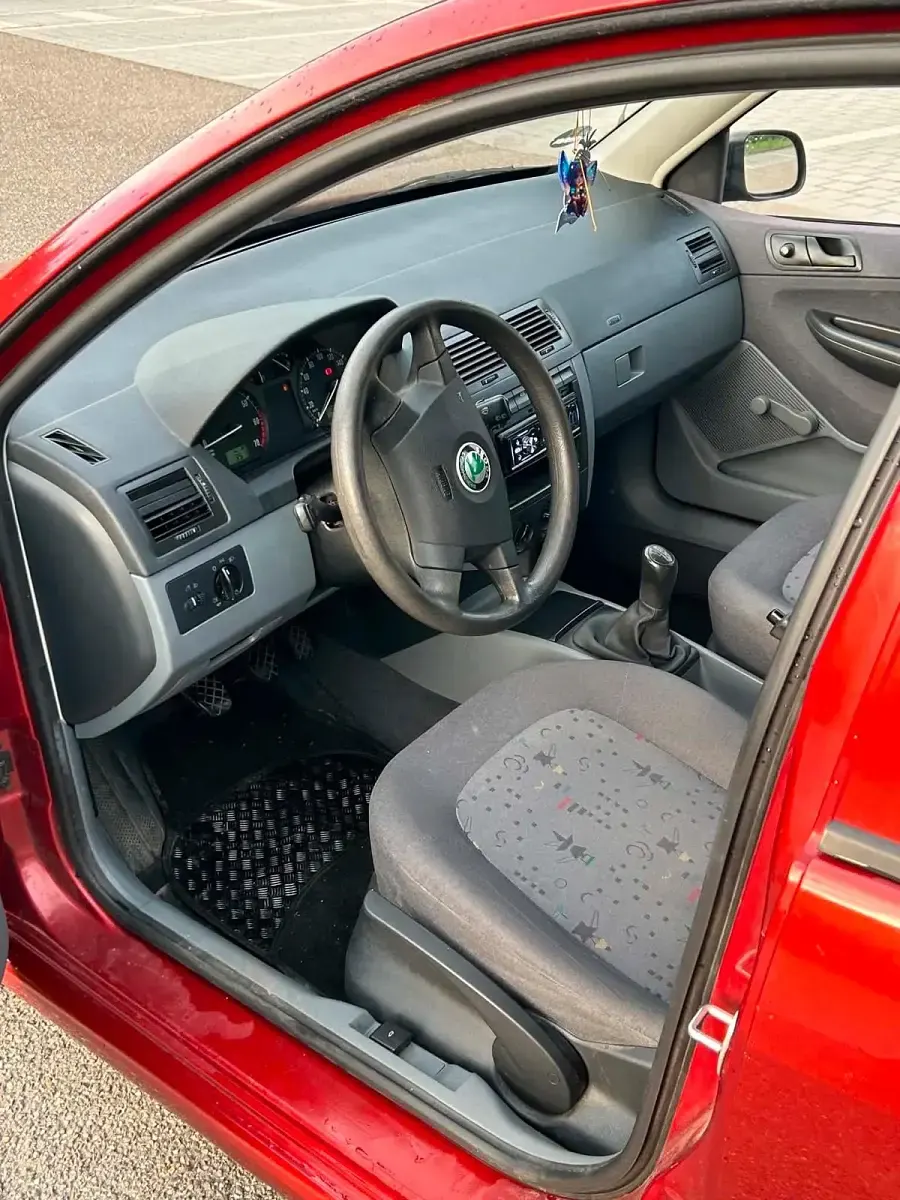 Gebraucht Skoda Fabia 68 PS (50 kW) 2001 Rot Kombi