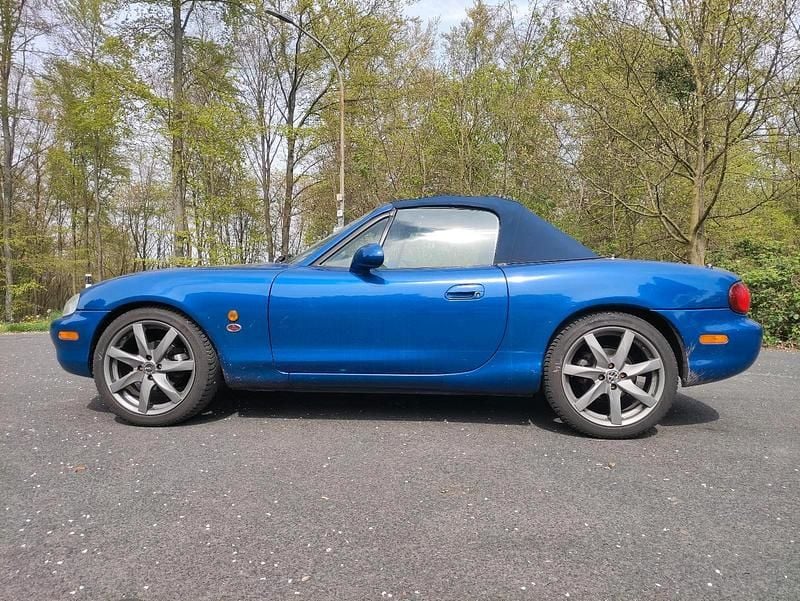Gebraucht Mazda MX5 140 PS (102 kW) 1999 Blau Cabrio