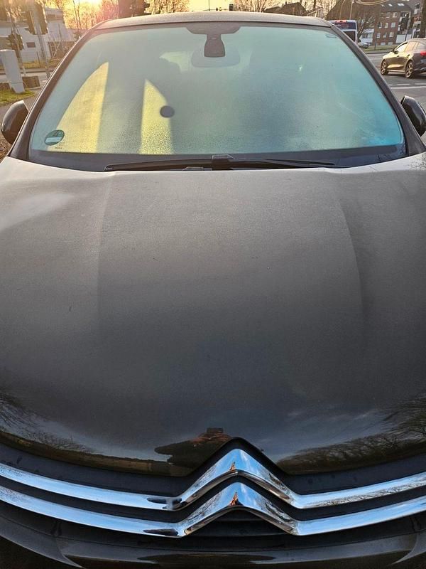 Gebraucht Citroën C4 156 PS (114 kW) 2012 Braun Limousine