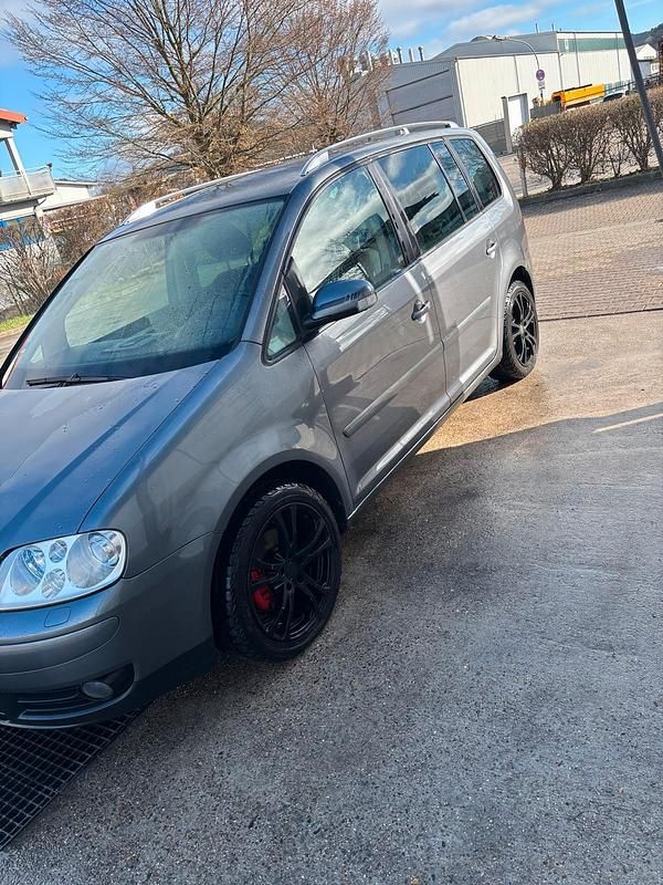 Gebraucht VW Touran 140 PS (102 kW) 2006 Van / Kleinbus