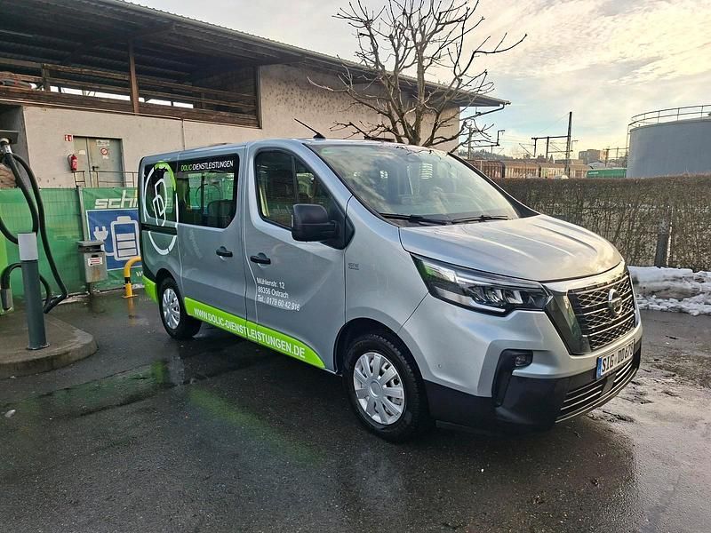 Gebraucht Nissan NV300 150 PS (110 kW) 2021 Silber Van