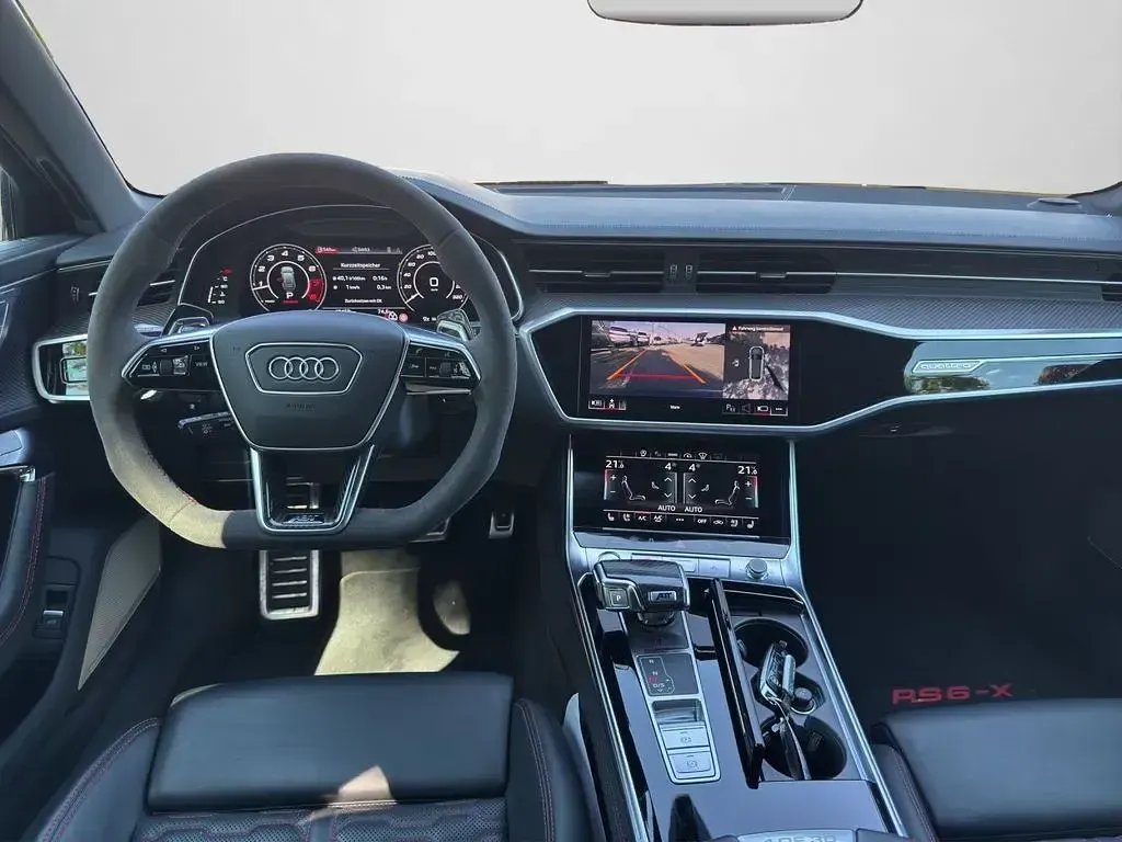 Gebraucht Audi RS6 Advanced Plus 749 PS (550 kW) 2023 Mythosschwarz metallic (metallic) Kombi