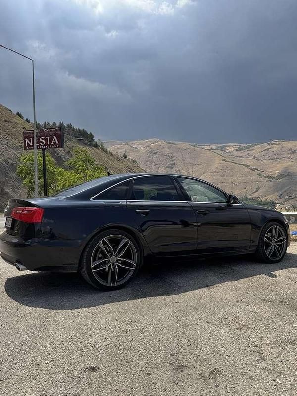 Schwarz Gebraucht 2014 Audi A6 Limousine | 18.299 € (Etwas zu teuer) - Bild 1/4