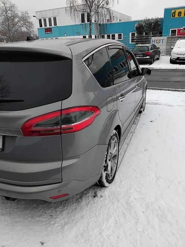 Gebraucht Ford S-MAX Titanium X 163 PS (119 kW) 2013 Van / Kleinbus