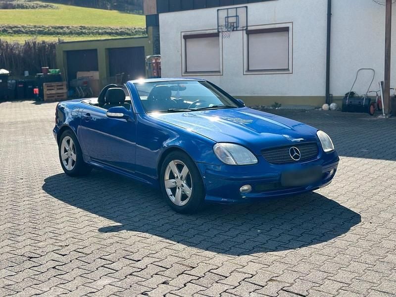 Gebraucht Mercedes SLK200 170 PS (125 kW) 2000 Blau Cabrio
