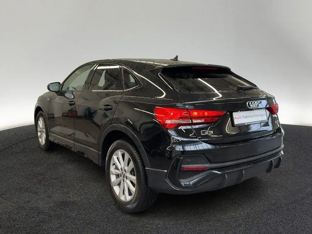Gebraucht Audi Q3 Sportback S-Line 200 PS (147 kW) 2022 Mythosschwarz metallic SUV