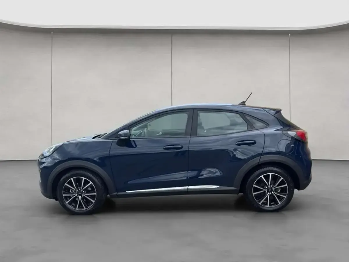 Używany Ford Puma Titanium 125 KM (91 kW) 2022 Niebieski SUV
