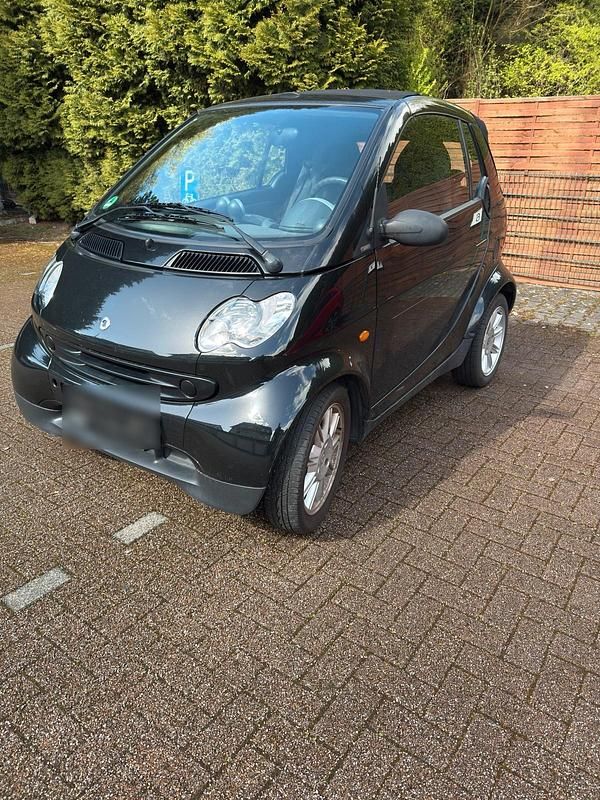 Gebraucht Smart ForTwo Cabrio 61 PS (44 kW) 2003 Schwarz Cabrio