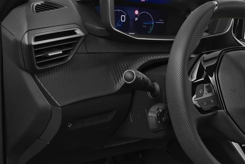 Gebraucht Peugeot e-208 100 kW (136 PS) 2024 Kleinwagen