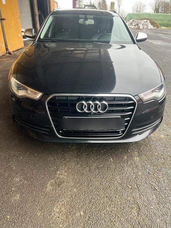 Gebraucht Audi A6 204 PS (150 kW) 2013 Schwarz Kombi