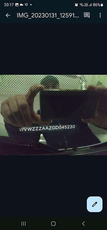 Gebraucht VW up! 68 PS (50 kW) 2015 Weiß Kleinwagen