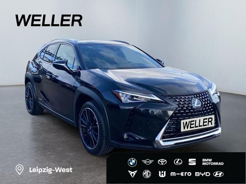 Gebraucht Lexus UX 250h Launch Edition 184 PS (135 kW) 2020 Schwarz SUV