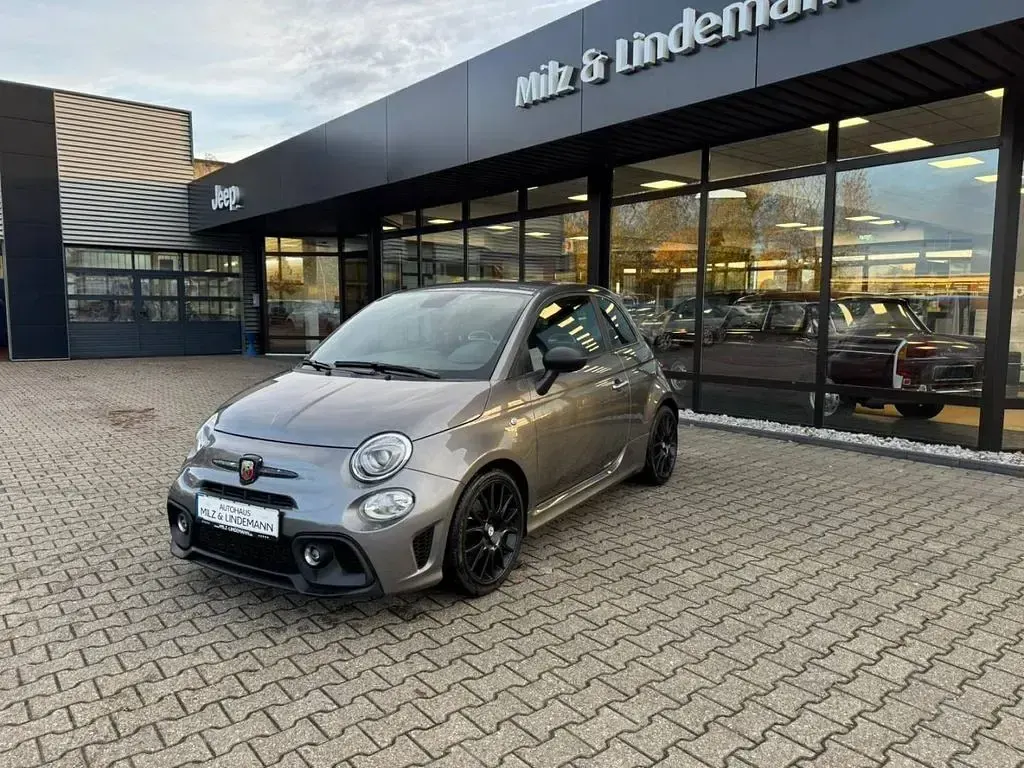Gebraucht Abarth 500 165 PS (121 kW) 2022 Grau Kleinwagen