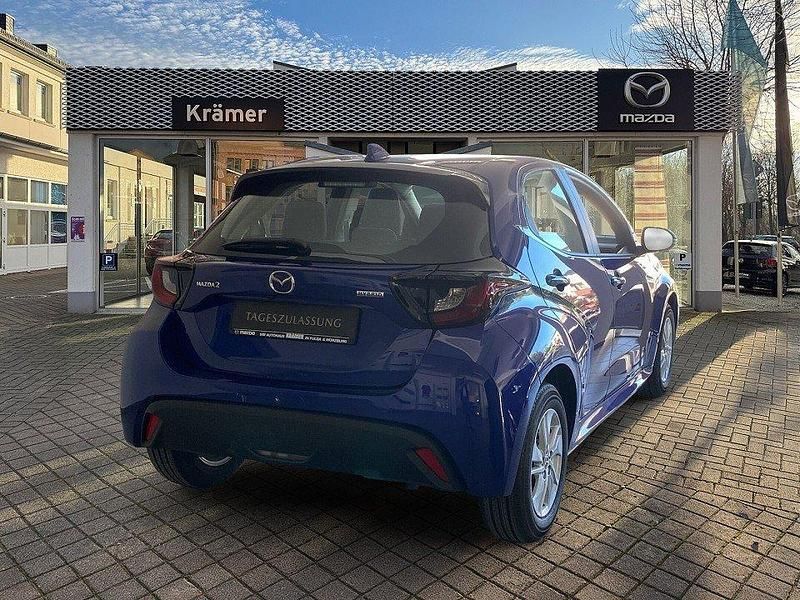 Neu Mazda 2 Center-Line 116 PS (85 kW) 2025 Blau Limousine