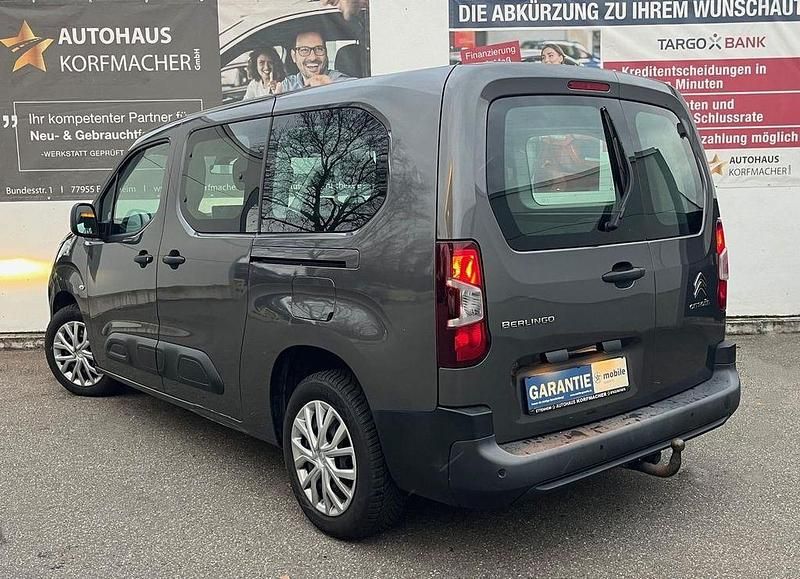 Gebraucht Citroën Berlingo 131 PS (96 kW) 2020 Lackierung platiniumgrau/typ Van / Kleinbus