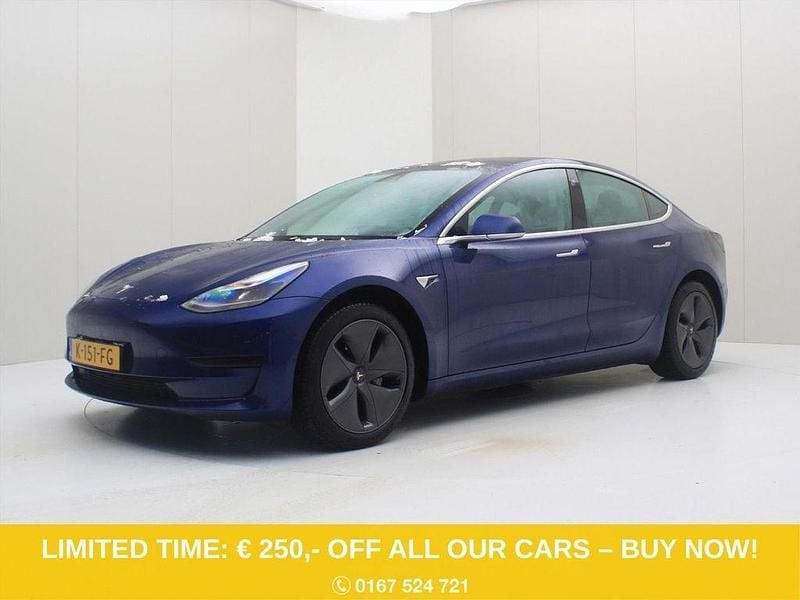 Blau Gebraucht 2020 Tesla Model 3 Standard Range Limousine | 16.700 € (Fairer Preis) - Bild 1/4