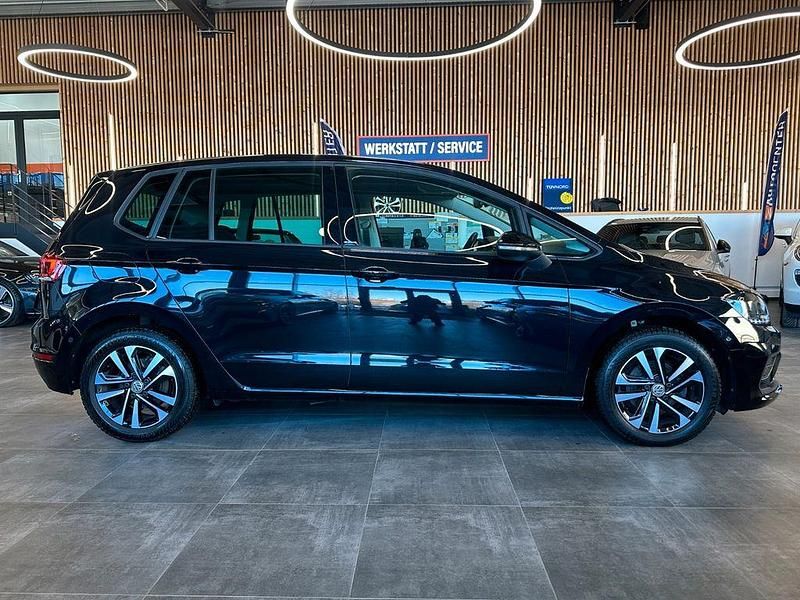 Gebraucht VW Golf IQ Drive 116 PS (85 kW) 2019 Schwarz Limousine