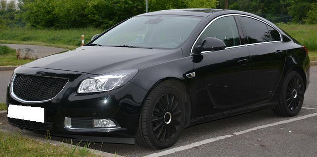 Gebraucht Opel Insignia 200 PS (147 kW) 2012 Schwarz metallic Limousine