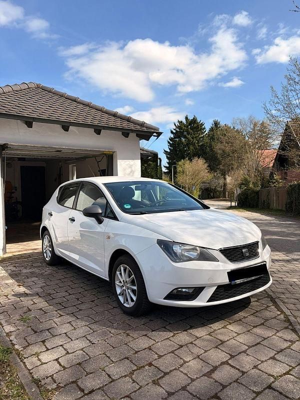 Gebraucht Seat Ibiza Reference 86 PS (63 kW) 2013 Weiß Kleinwagen