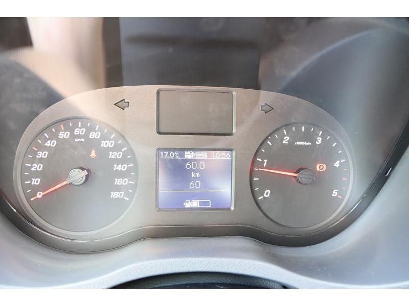 Gebraucht Mercedes Sprinter 150 PS (110 kW) 2023 Weiß Van