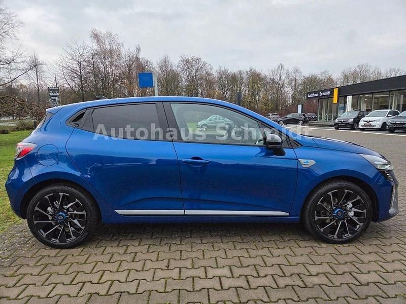 Neu Renault Clio V Esprit Alpine 143 PS (105 kW) 2025 Blau Limousine
