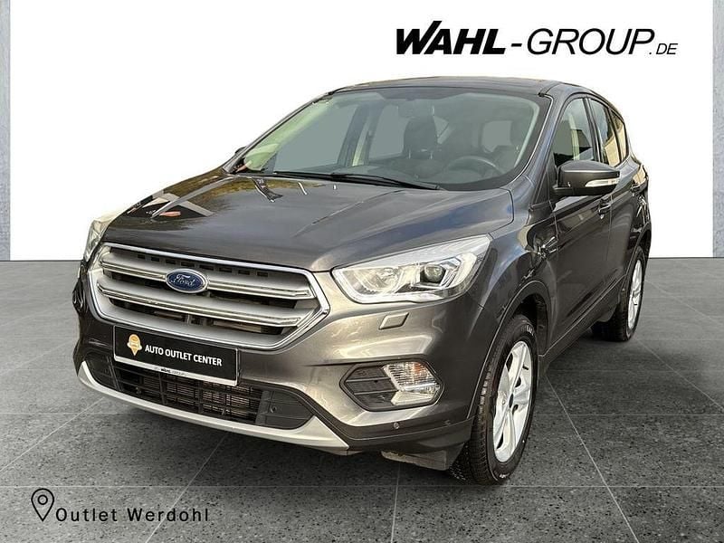 Grau Gebraucht 2017 Ford Kuga Trend SUV | 13.980 € (Guter Preis) - Bild 1/4