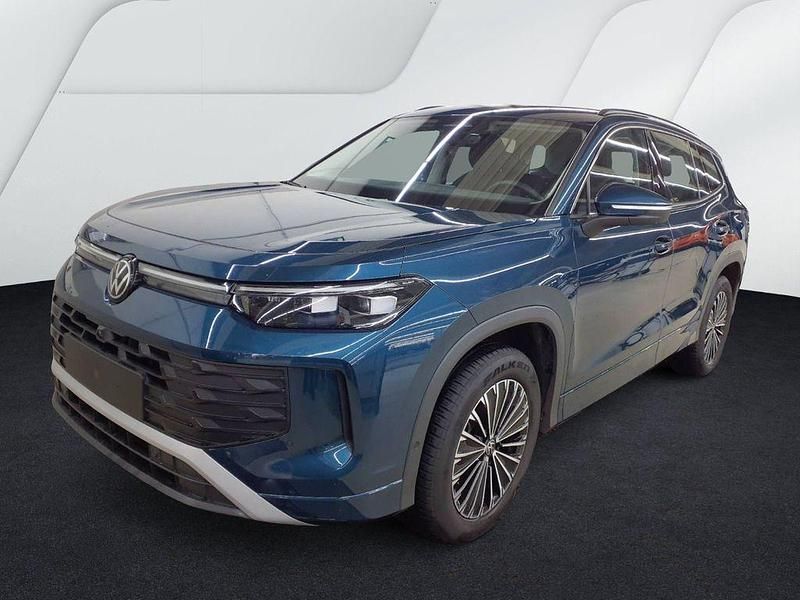 Gebraucht VW Tayron S 193 PS (141 kW) 2025 Blau SUV