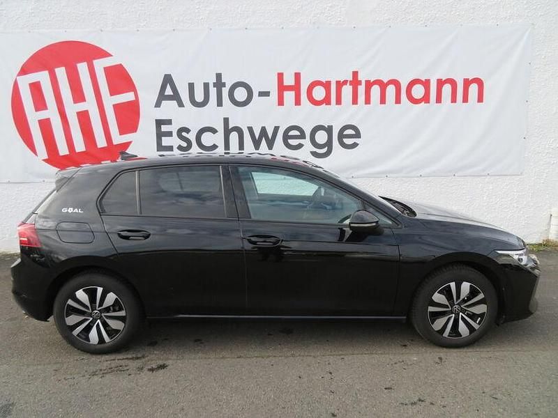 Gebraucht VW Golf VIII Goal 150 PS (110 kW) 2025 Grenadillschwarz (metallic) Limousine