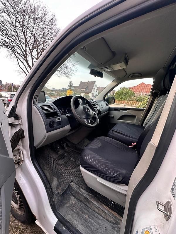 Gebraucht VW Transporter 140 PS (102 kW) 2014 Van