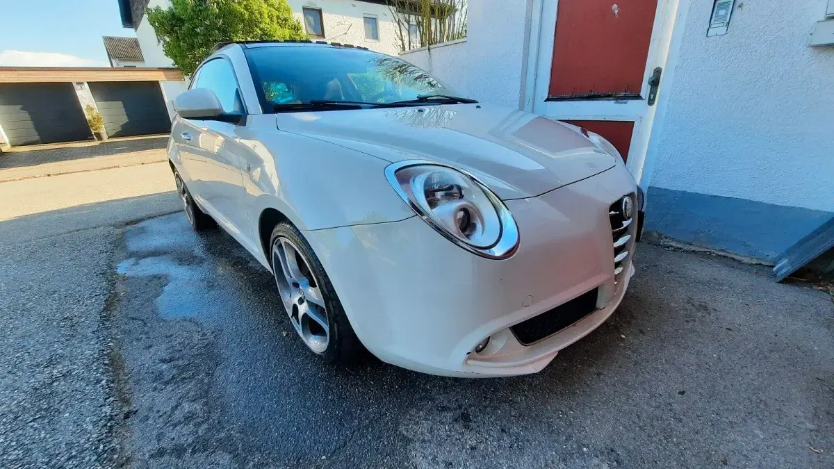Gebraucht Alfa Romeo MiTo Turismo 120 PS (88 kW) 2009 Weiß Kleinwagen