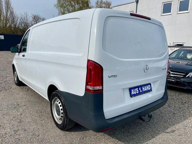 Second-hand Mercedes Vito 136 CP (100 kW) 2019 Alb Van